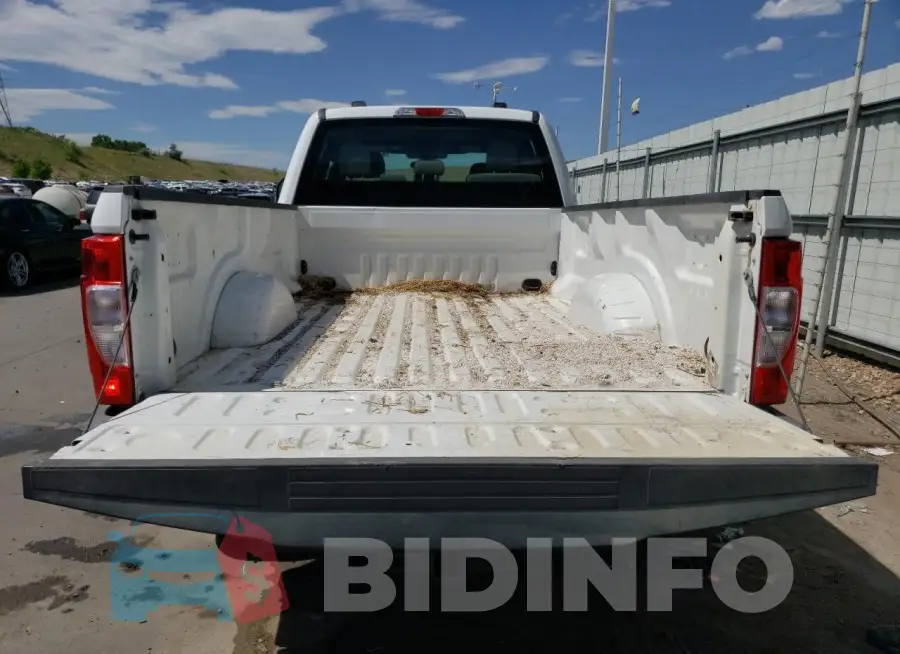 1FT7W2B66NED42122 Photo# 6