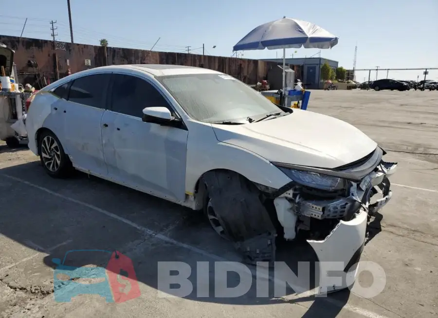 19XFC2F70HE231095 Photo# 4