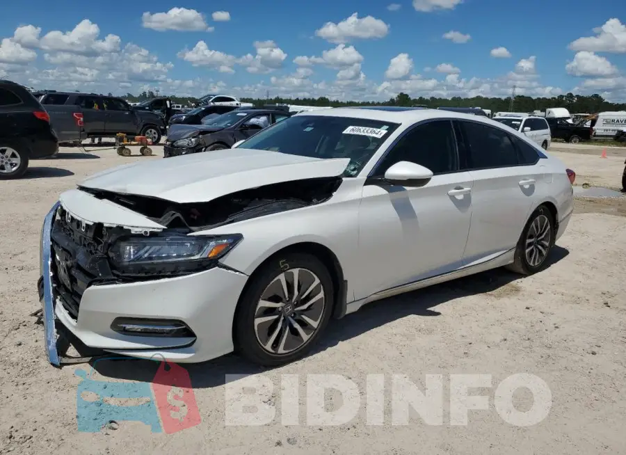 1HGCV3F50KA008083 Photo# 1