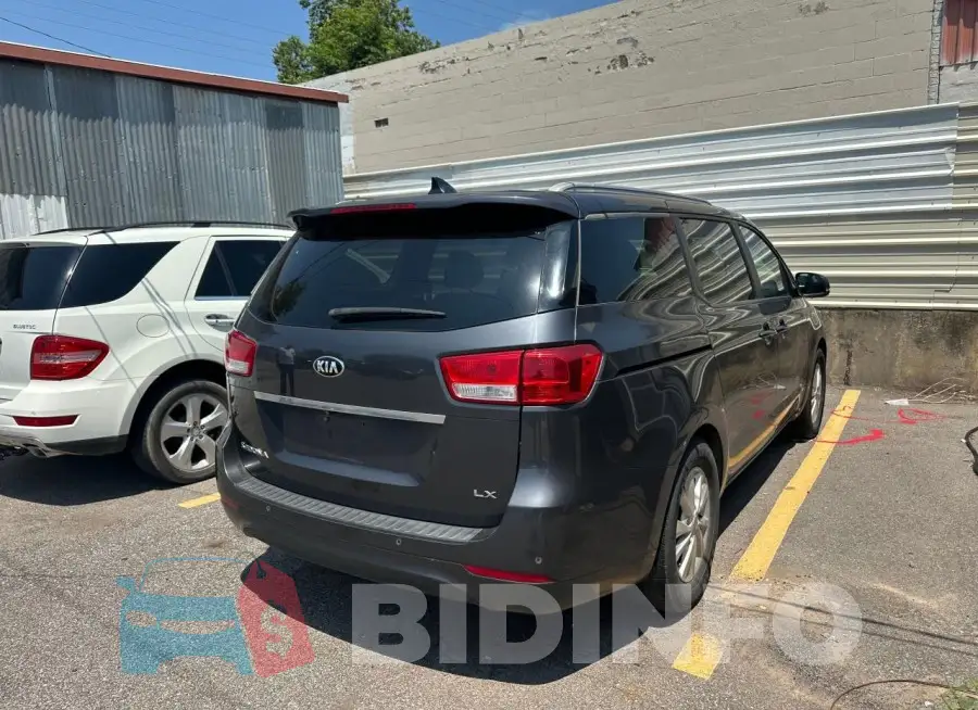 KNDMB5C14G6082089 Photo# 4