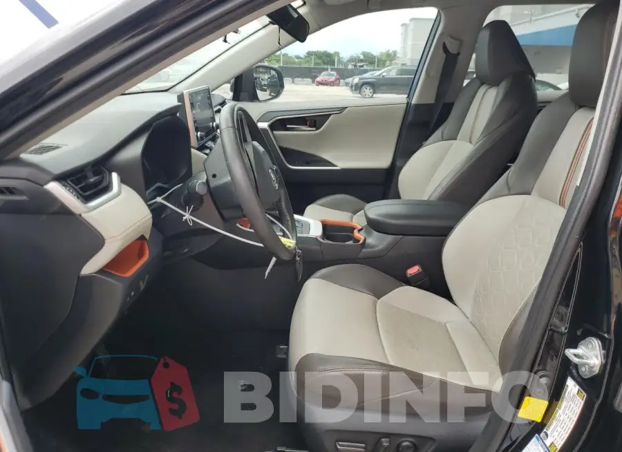 2T3J1RFV8LC088161 Photo# 7