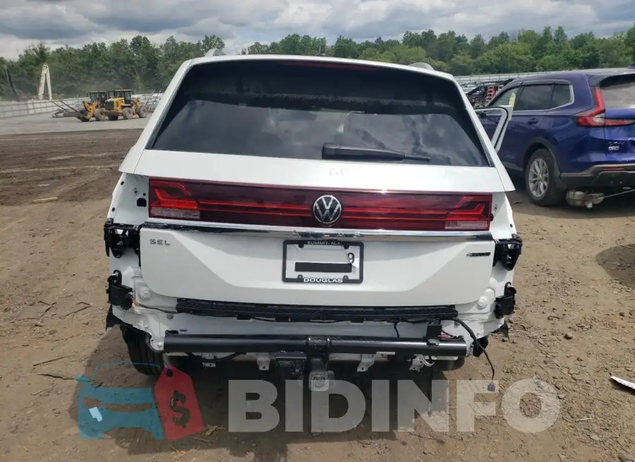 1V2BR2CA0RC552784 Photo# 6