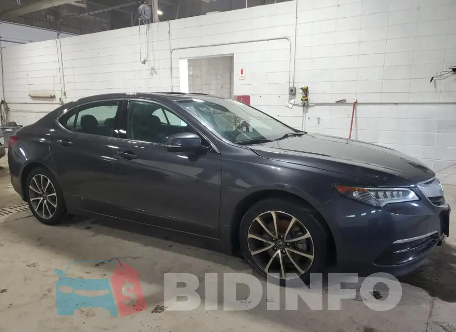 19UUB2F55FA015737 Photo# 4