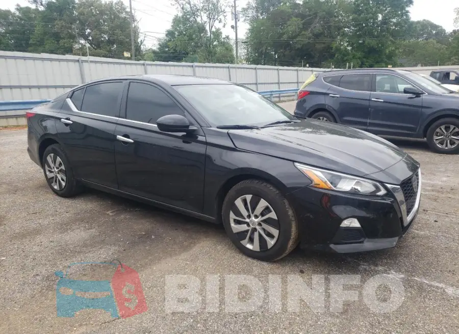 1N4BL4BV1LC255622 Photo# 4