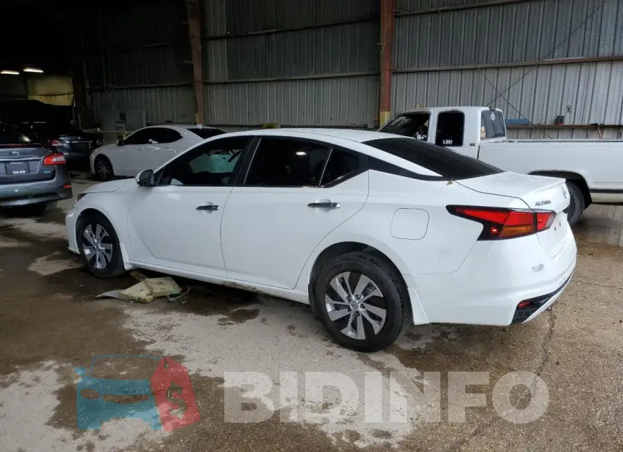 1N4BL4BV6PN319213 Photo# 2