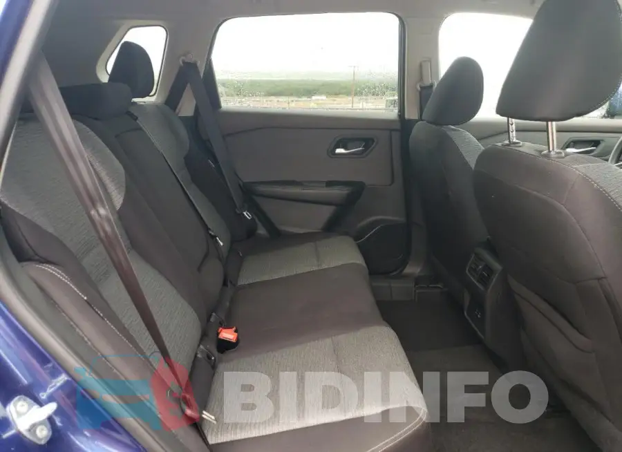 5N1BT3BA8PC843164 Photo# 11