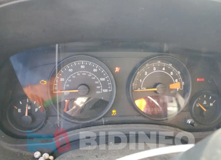1C4NJCBA8GD622794 Photo# 9