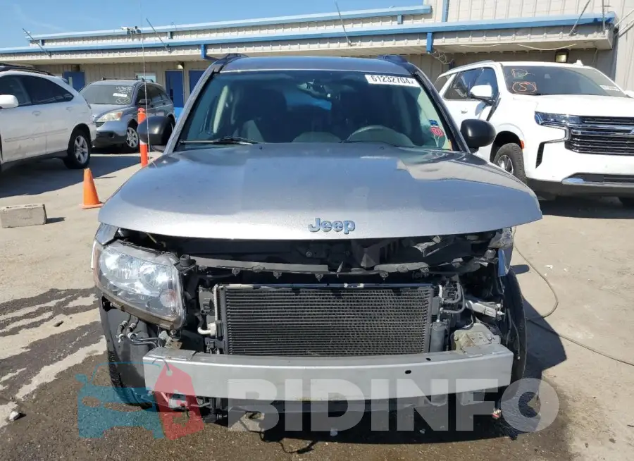 1C4NJCBBXFD171343 Photo# 5