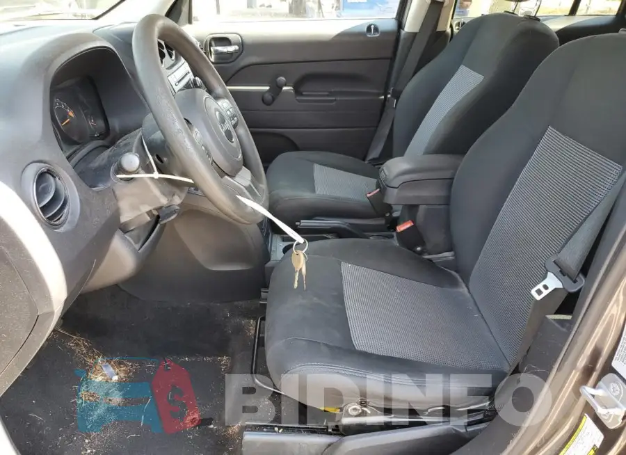 1C4NJPBB5FD172178 Photo# 7