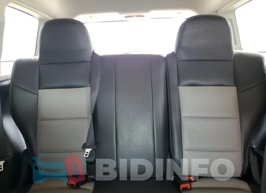 1C4NJPFB4GD503005 Photo# 10