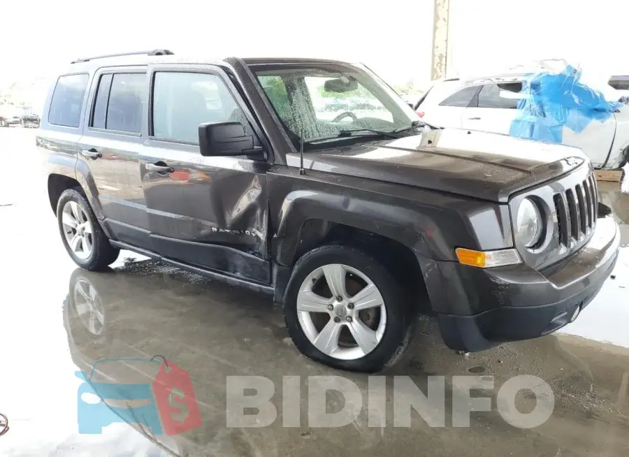 1C4NJPFB4GD503005 Photo# 4