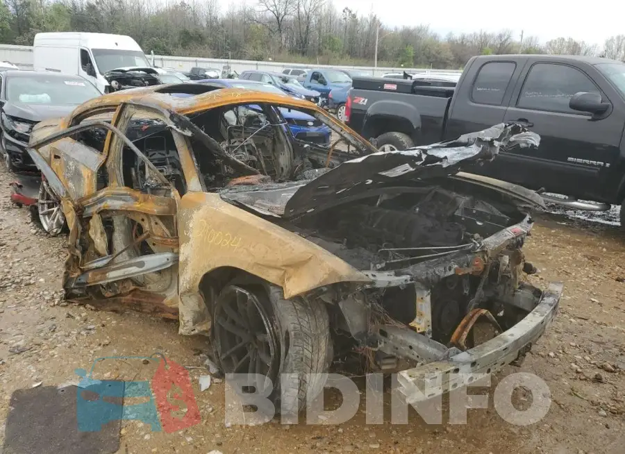 2C3CDXGJ9JH272525 Photo# 4