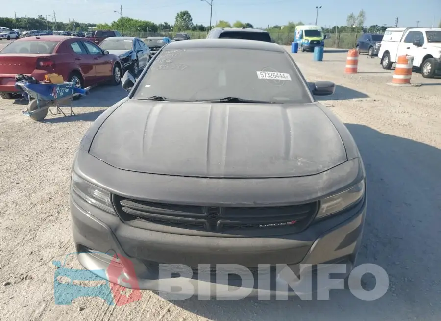 2C3CDXJG1HH635357 Photo# 5