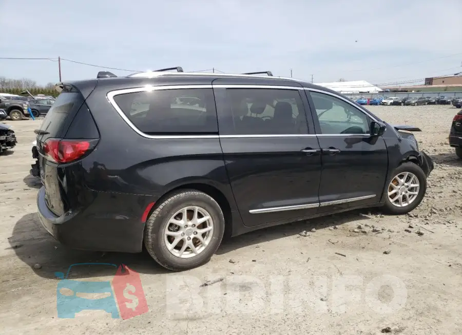 2C4RC1BG6LR276269 Photo# 3