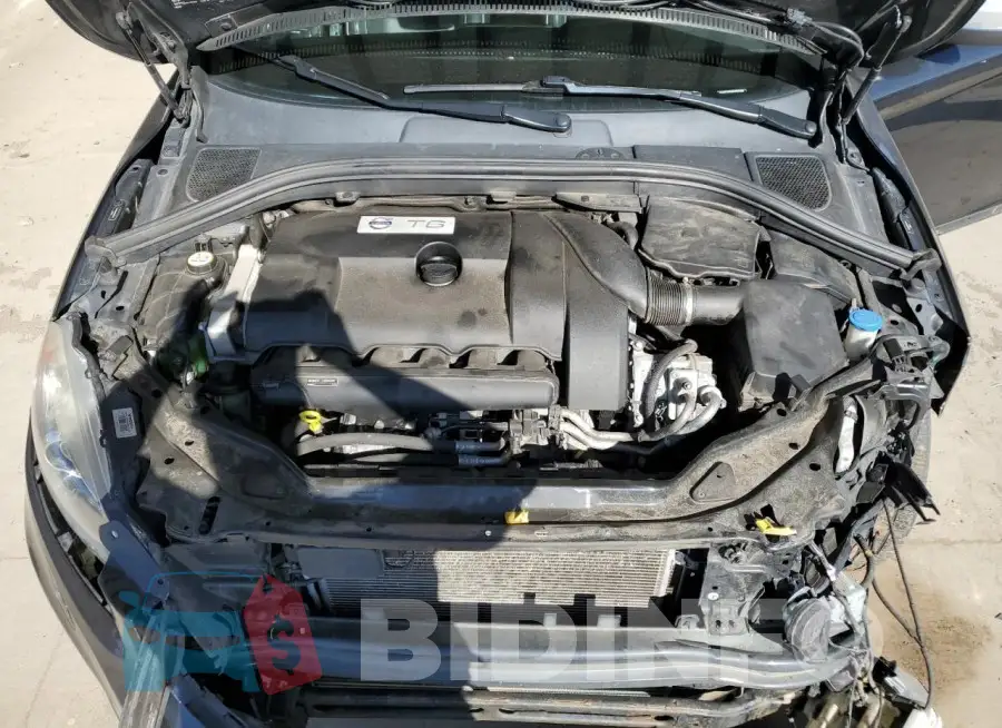 YV4902RS6F2697465 Photo# 11