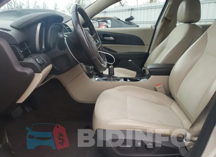 1G11D5SL1FF203247 Photo# 7