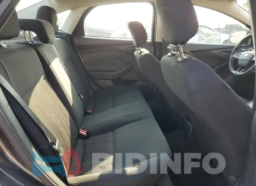 1FADP3E2XJL312020 Photo# 10