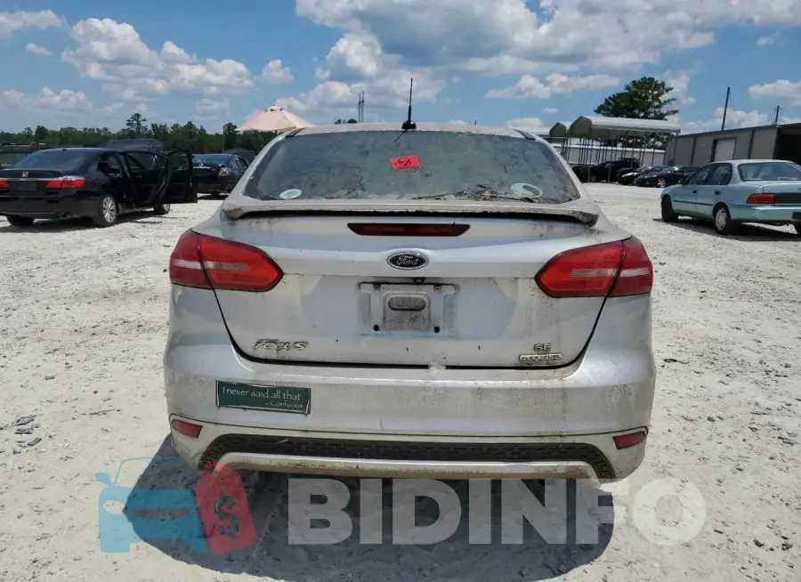 1FADP3F22FL273056 Photo# 6