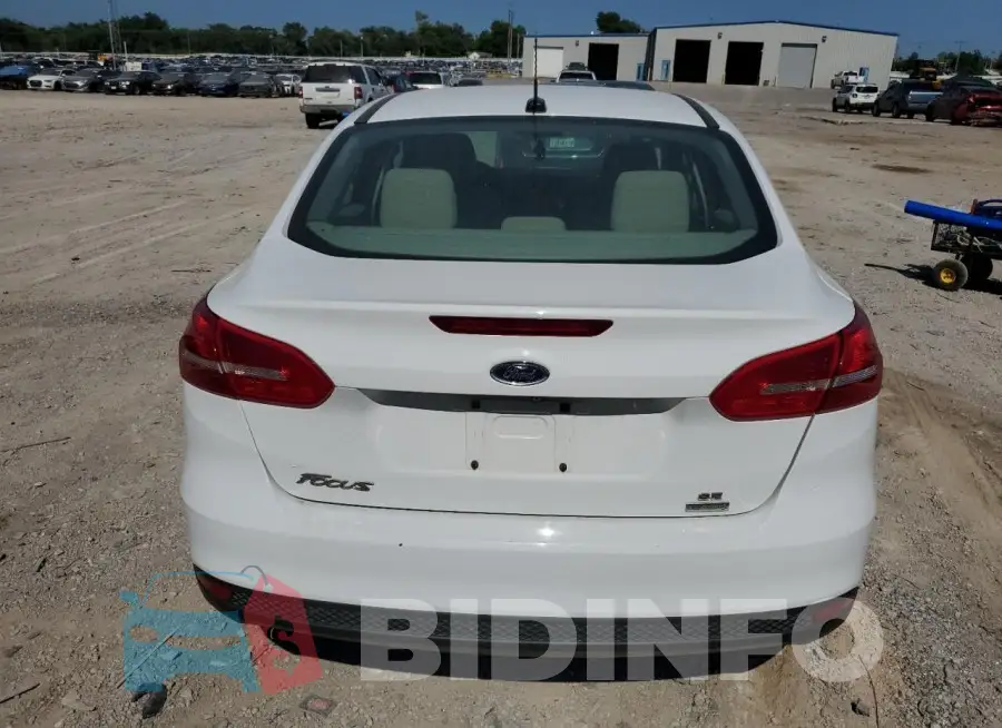 1FADP3FE5JL238417 Photo# 6