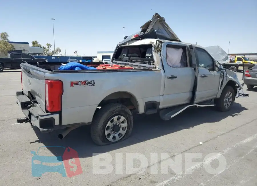 1FT7W2BN2PED94275 Photo# 3