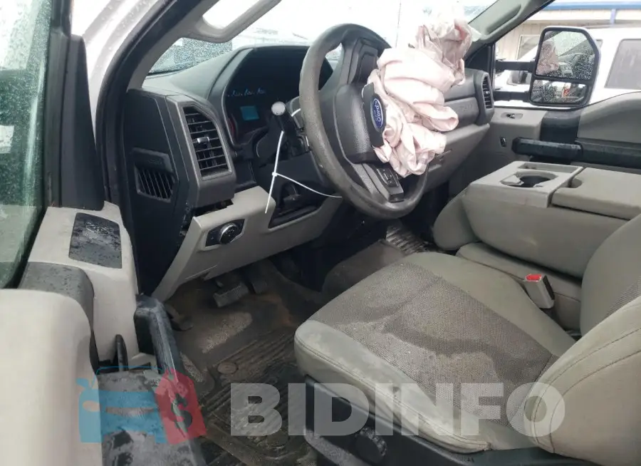 1FTBF2AT6HEC87404 Photo# 8