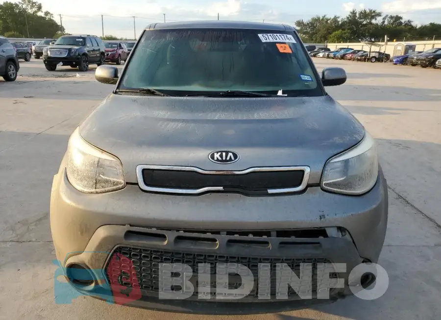 KNDJN2A25F7235009 Photo# 5