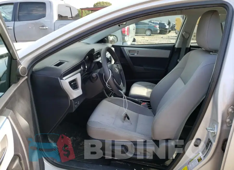 2T1BURHE9FC412725 Photo# 7