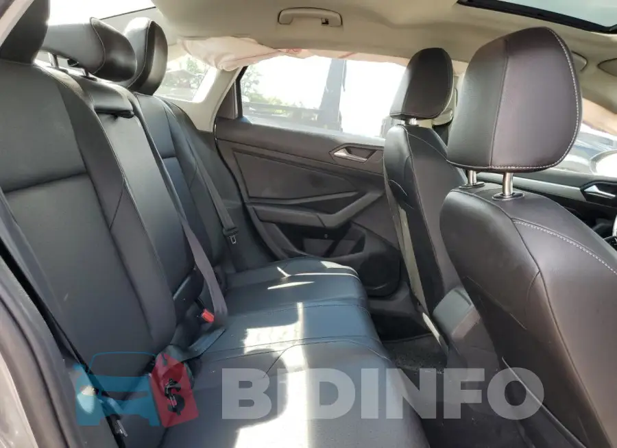 3VWC57BU7KM006821 Photo# 10