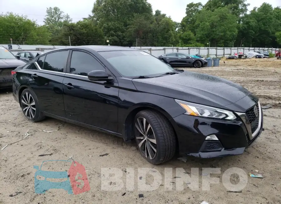 1N4BL4CV9KC175773 Photo# 4
