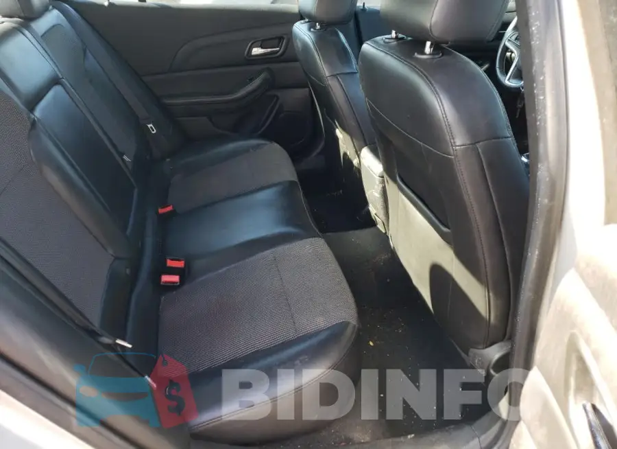 1G11D5SL8FF305287 Photo# 10