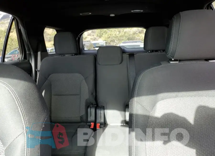 1FM5K8D87HGD17710 Photo# 10 1FM5K8D87HGD17710 Photo# 10