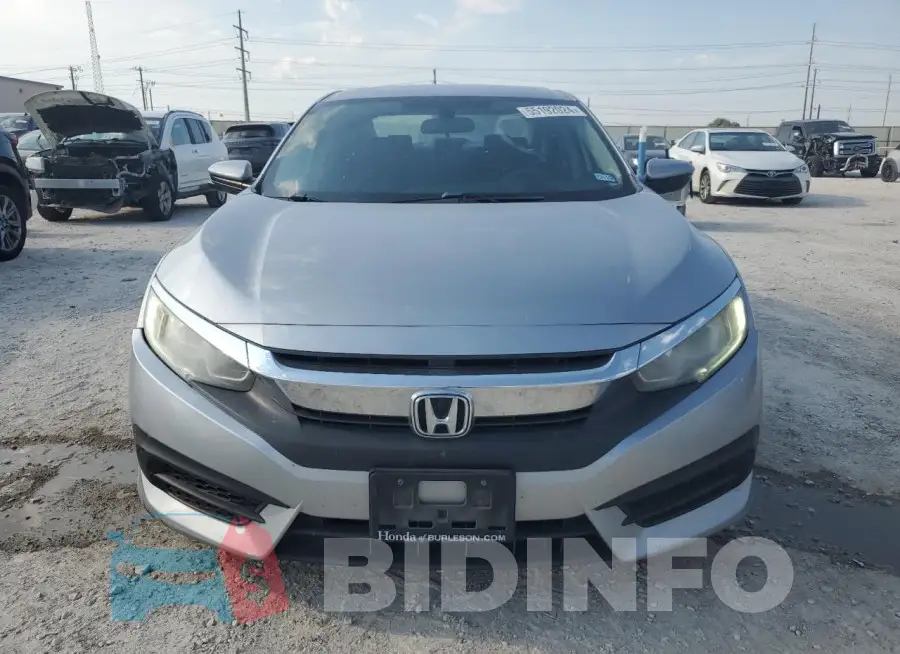 19XFC2F78HE002633 Photo# 5