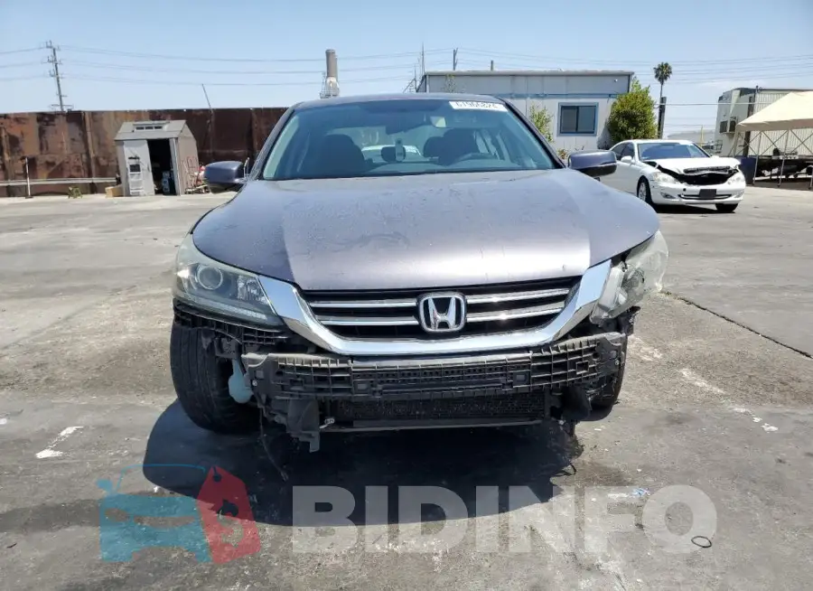1HGCR2F74FA155772 Photo# 5