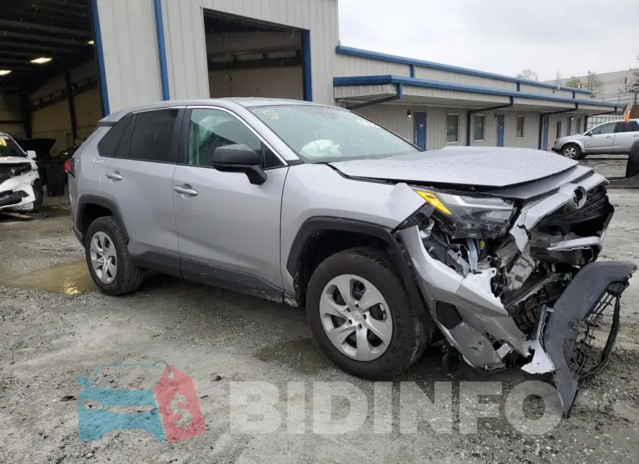 2T3H1RFV6PC221696 Photo# 4