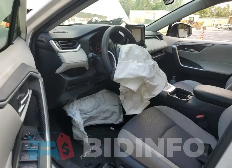 JTMW1RFV3KD016476 Photo# 8