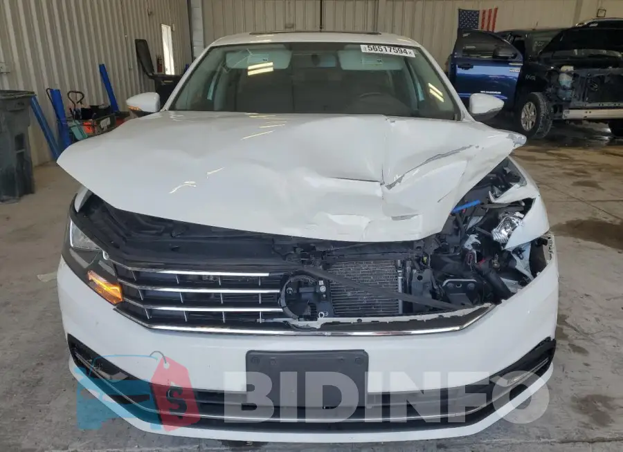 1VWBT7A35HC021662 Photo# 5