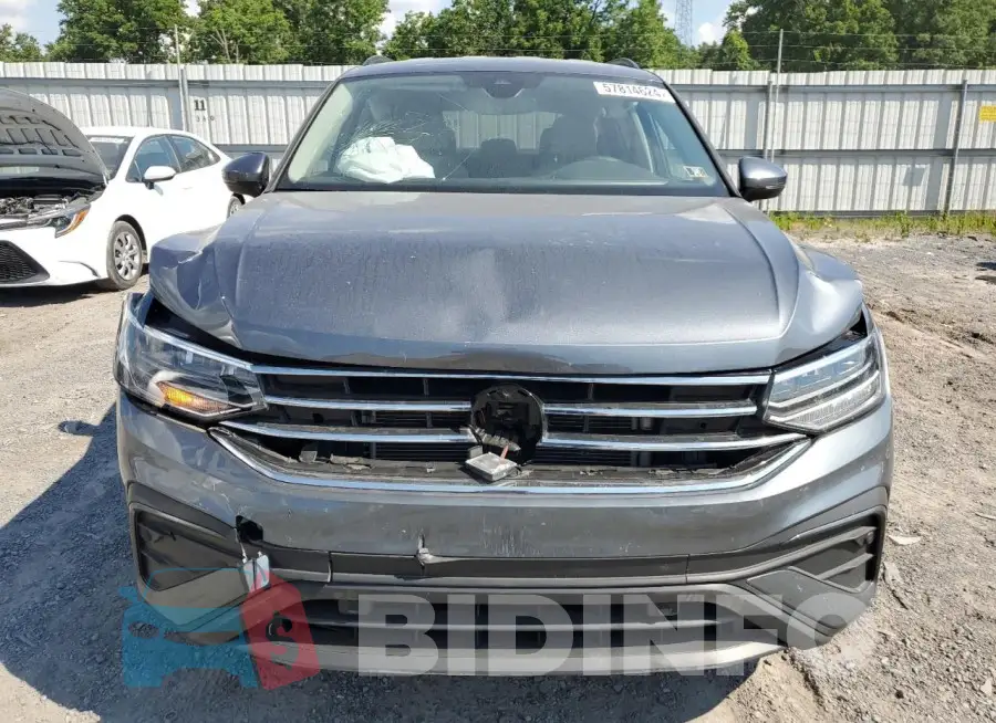 3VV0B7AX2NM007990 Photo# 5