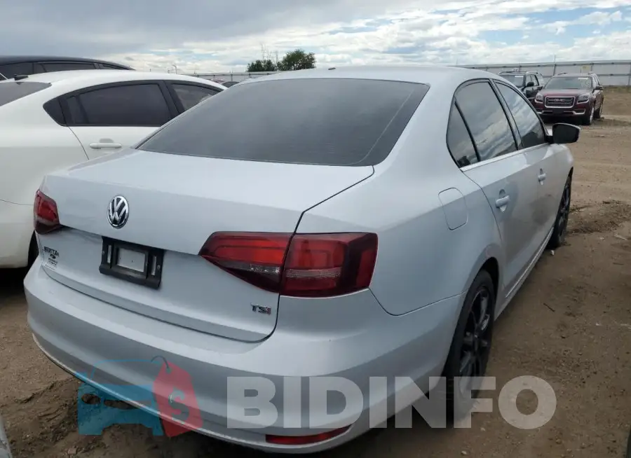 3VW2B7AJ4HM393817 Photo# 3