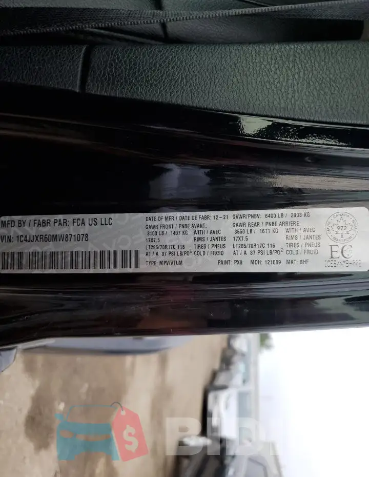 1C4JJXR60MW871078 Photo# 13