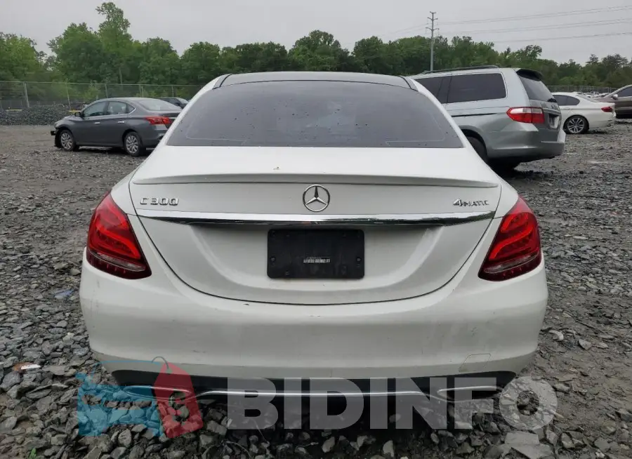 55SWF4KB2GU103266 Photo# 6