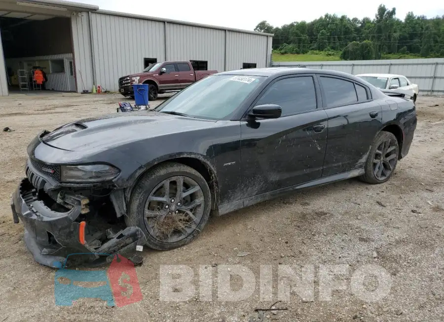 2C3CDXCT5KH633144 Photo# 1