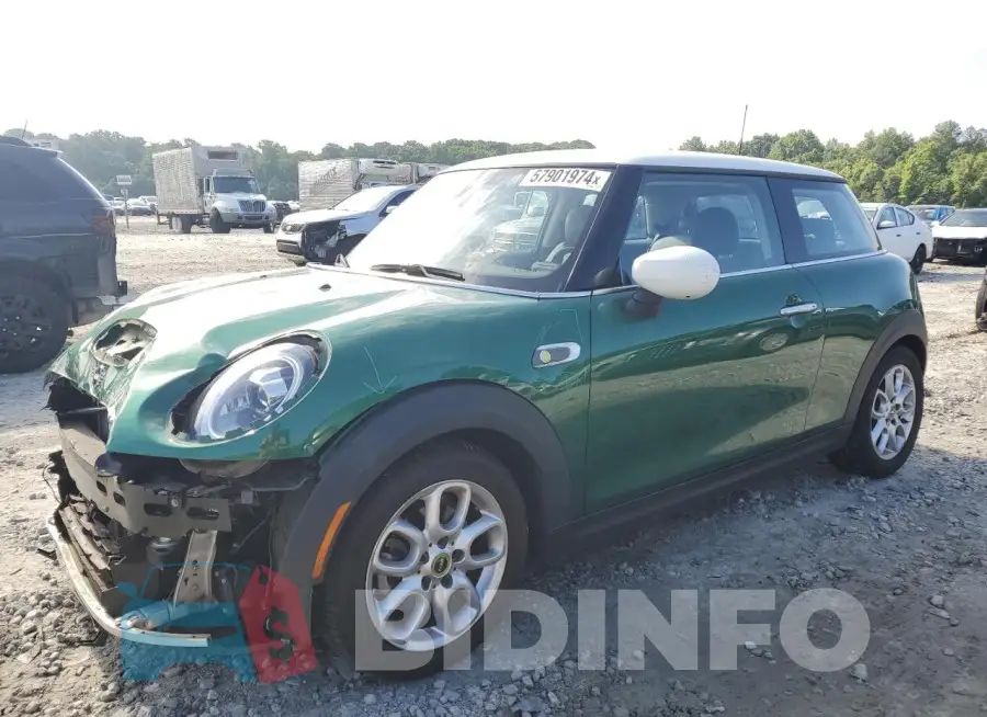 WMWXP3C08M2N69824 Photo# 1