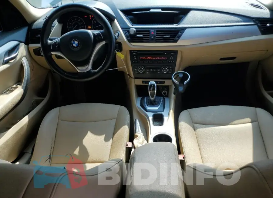WBAVM1C58FV315953 Photo# 8