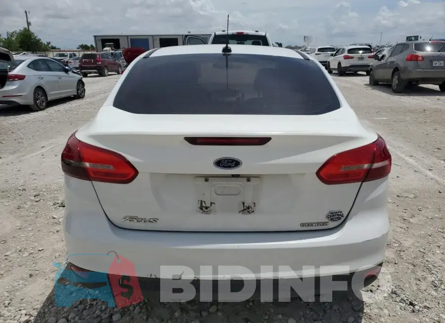 1FADP3E22FL280722 Photo# 6