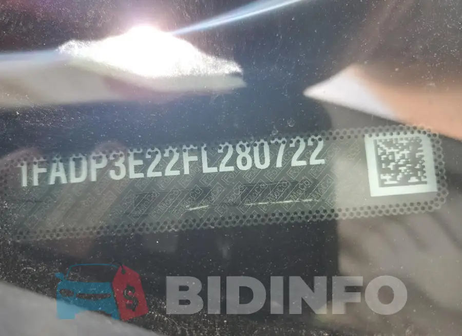 1FADP3E22FL280722 Photo# 12