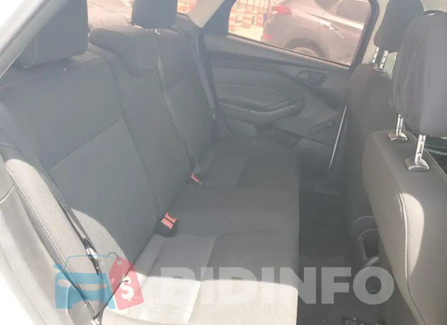 1FADP3E22FL280722 Photo# 10