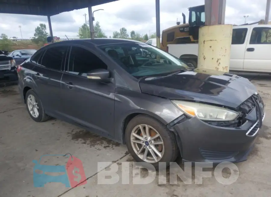 1FADP3F28GL261141 Photo# 4