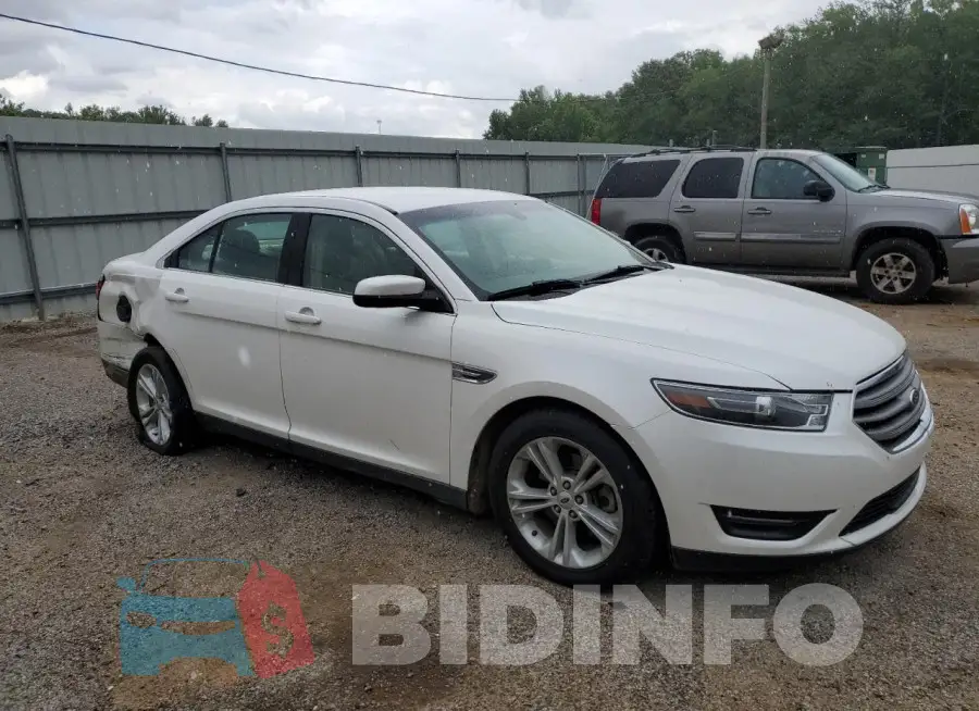 1FAHP2E85GG124457 Photo# 4
