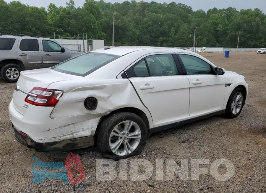 1FAHP2E85GG124457 Photo# 3