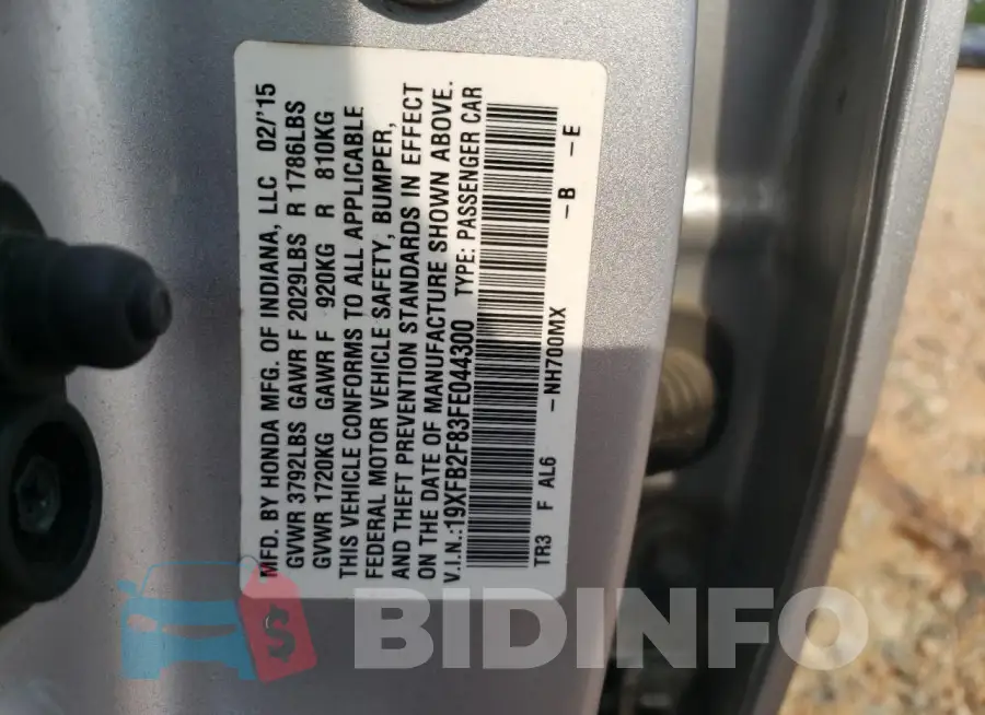 19XFB2F83FE044300 Photo# 12